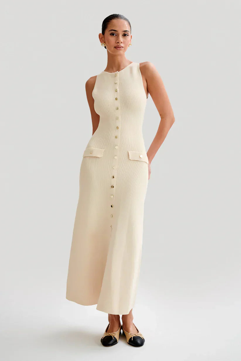 Amaris Hilton Dress