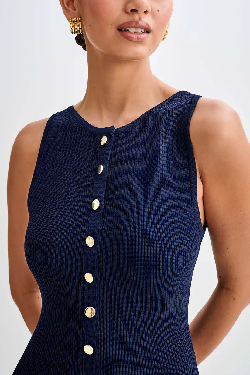 Amaris Hilton Dress