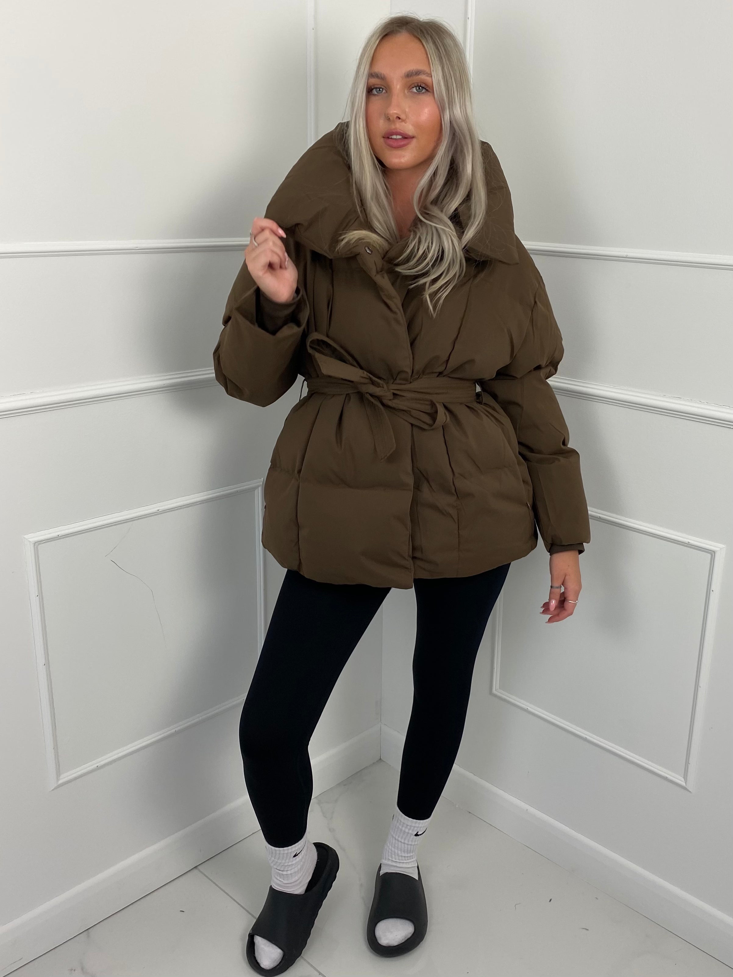 Sophia Elegance Belted Puffer