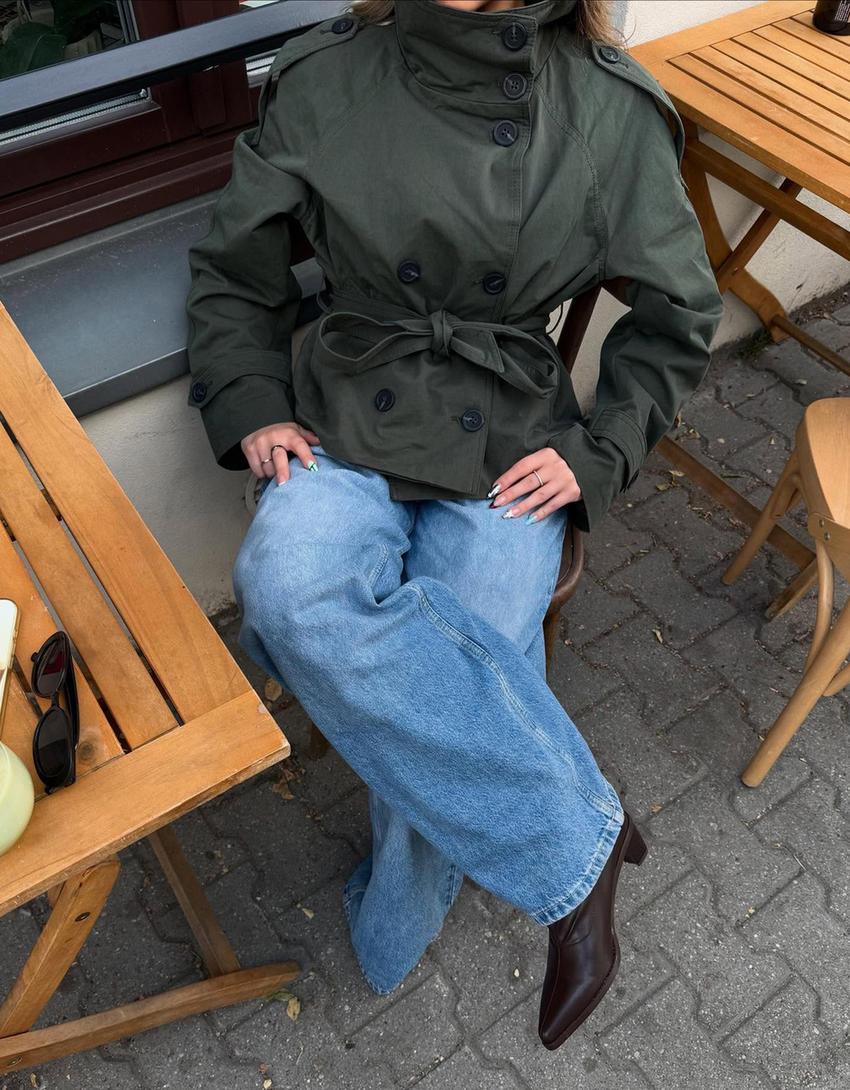 Olivia Cropped Trenchcoat