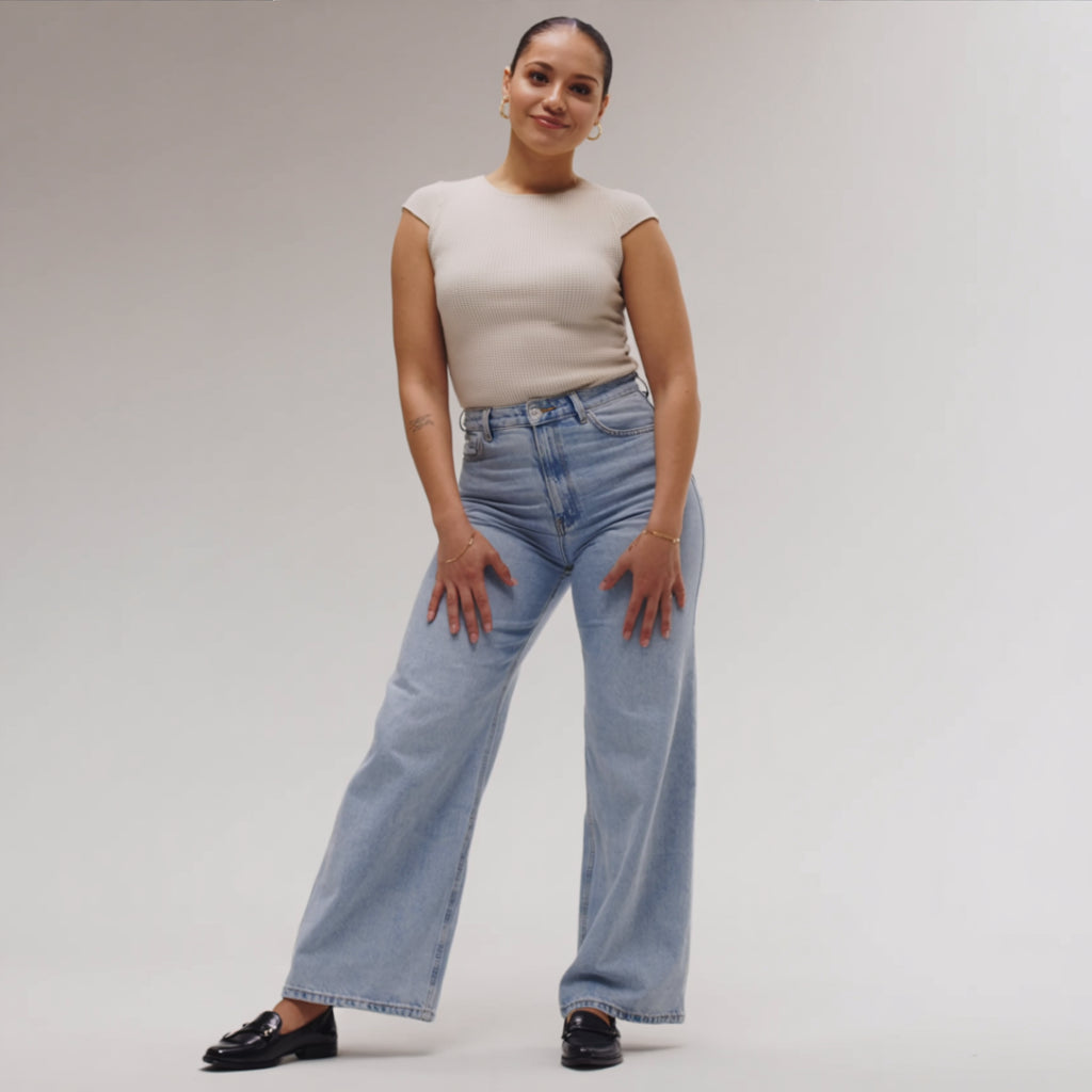 MID-LOW RISE STRETCH WIDE-LEG JEANS